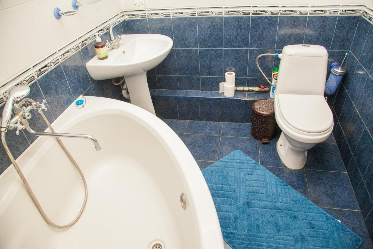 2Room Semi-luxury Apt on Stalevarov 21 Zaporizhia Exterior foto